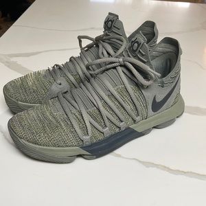 KD10 Size 10.5 BHM’s